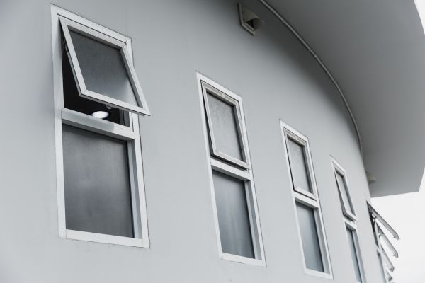 Cost of Awning Windows Installation in Brooksville